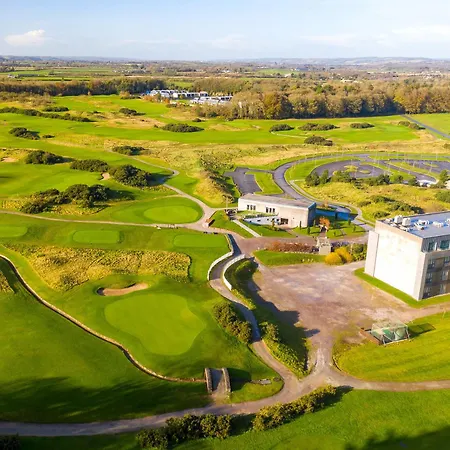 Dom wakacyjny 3 Bed By Trident Homes